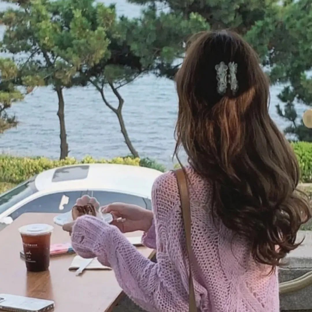 绽放青春 海报